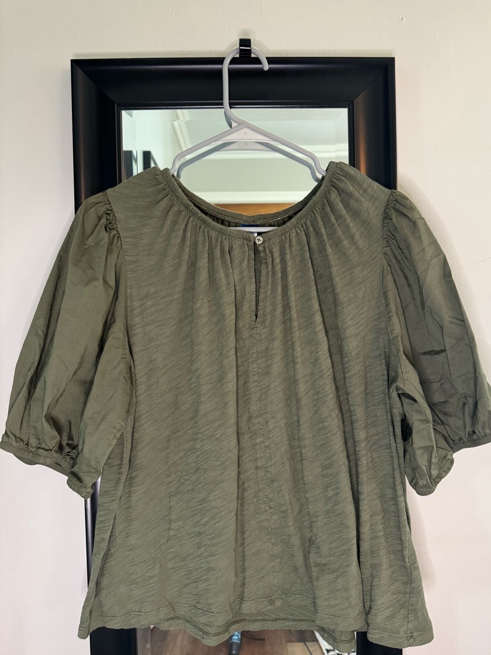 Old Navy Olive Green Puff-Sleeve Peasant Blouse XL